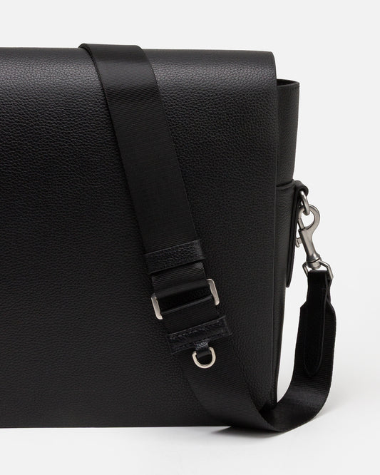 Jude Messenger Bag Black