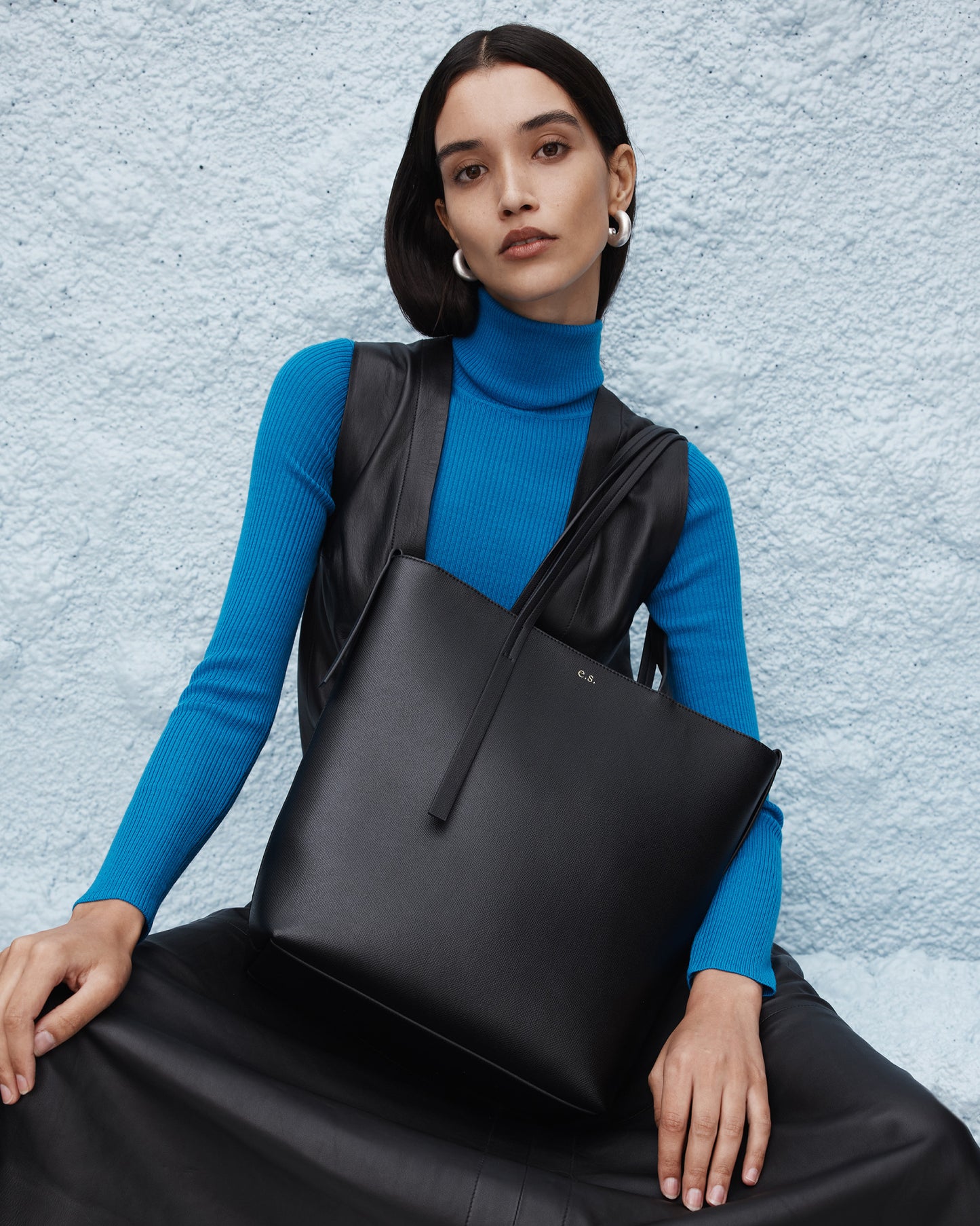 Essentials North South Tote Bag Black