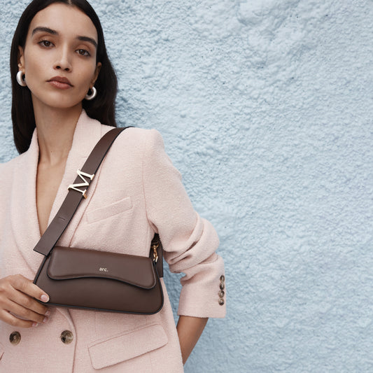 Signet Letter Hardware O