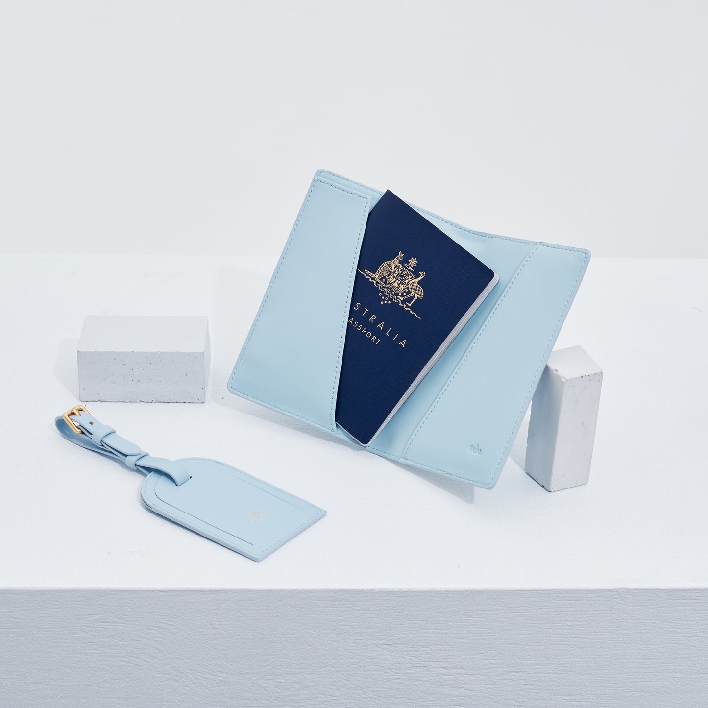 Era Passport Holder Blue Crush