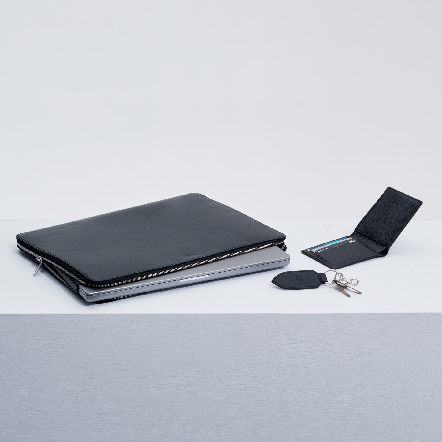 Otis Tab Keyring Black