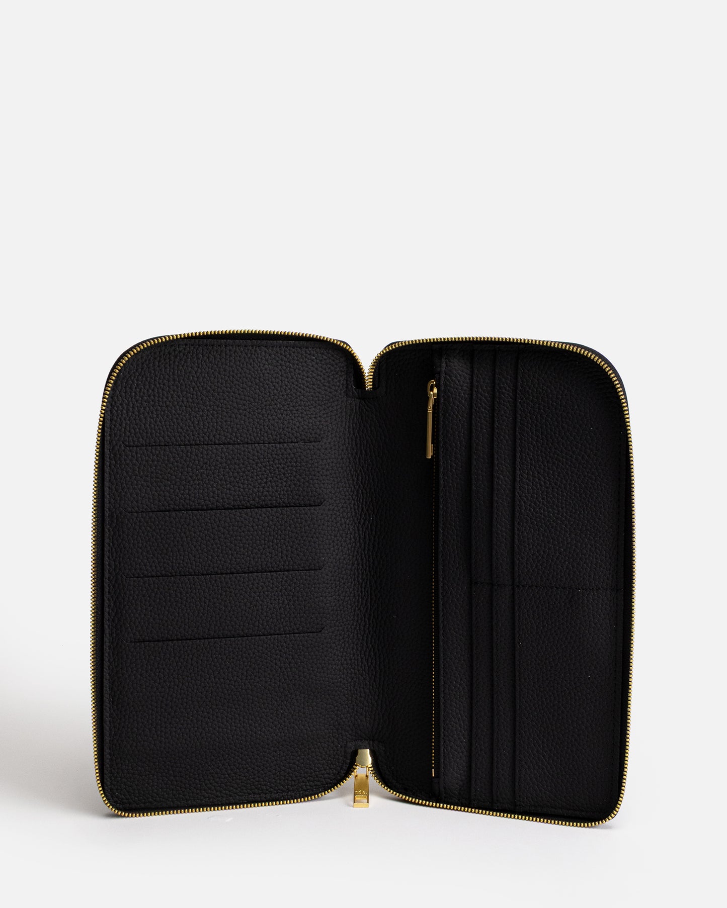 Olivia Family Travel Wallet Black