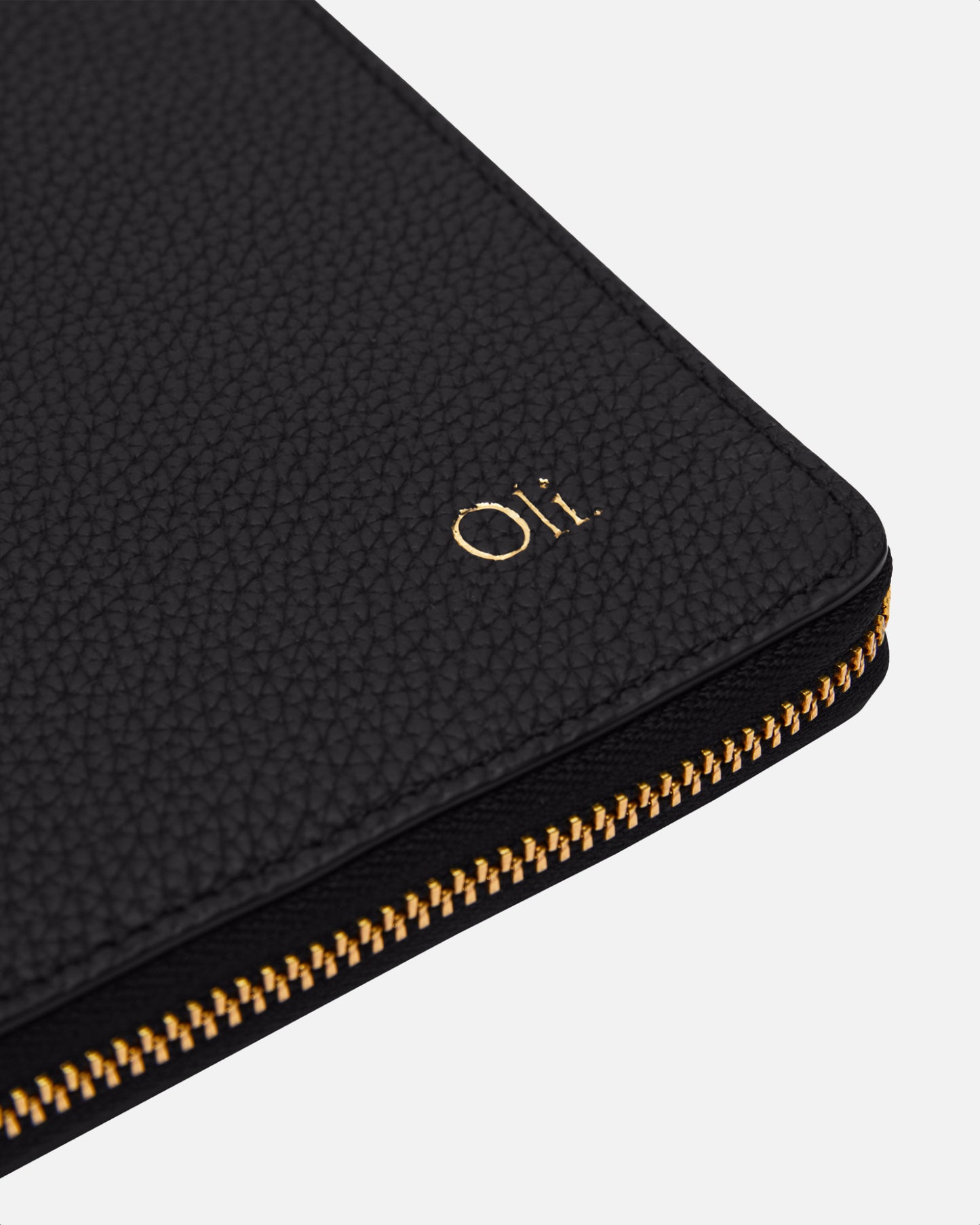 Olivia Family Travel Wallet Black