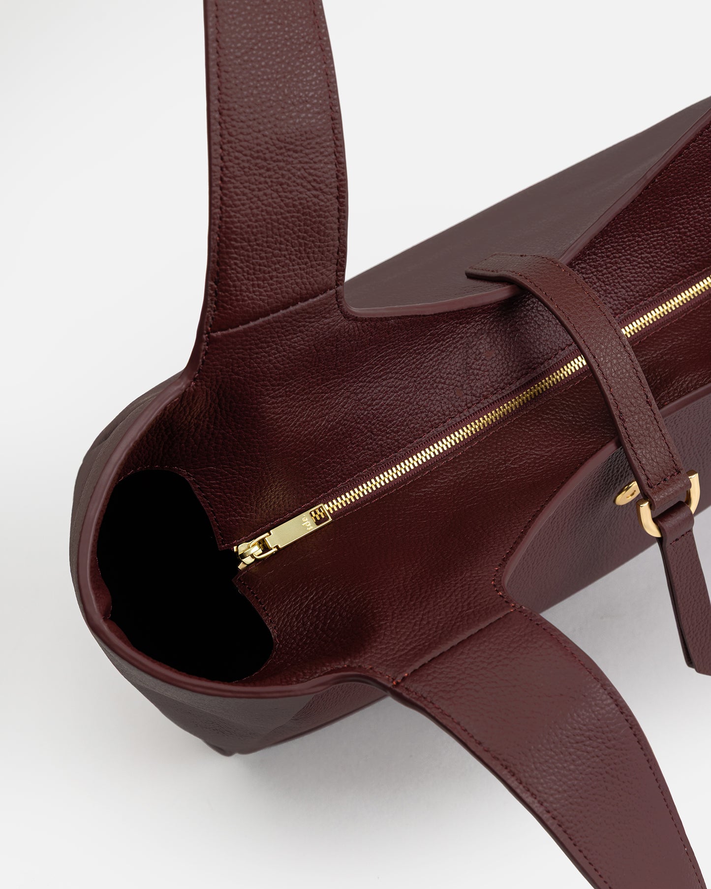 Maia Soft Shoulder Tote Berry Jam