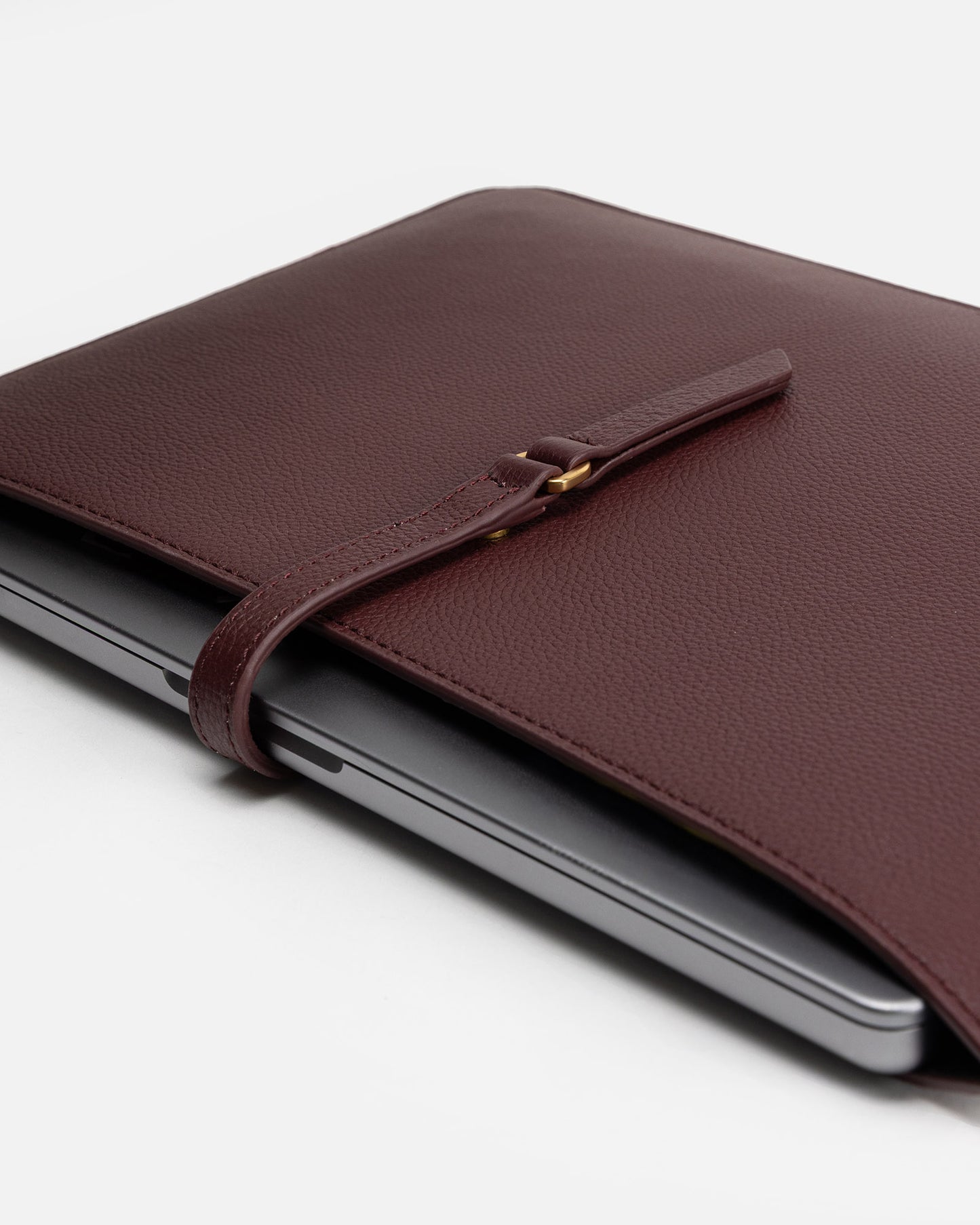 Maia 14" Laptop Sleeve Berry Jam