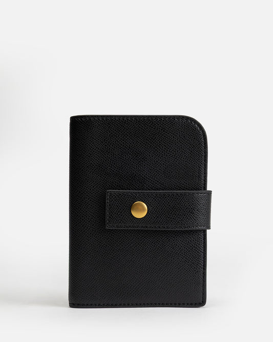 Ava Passport Cover Black