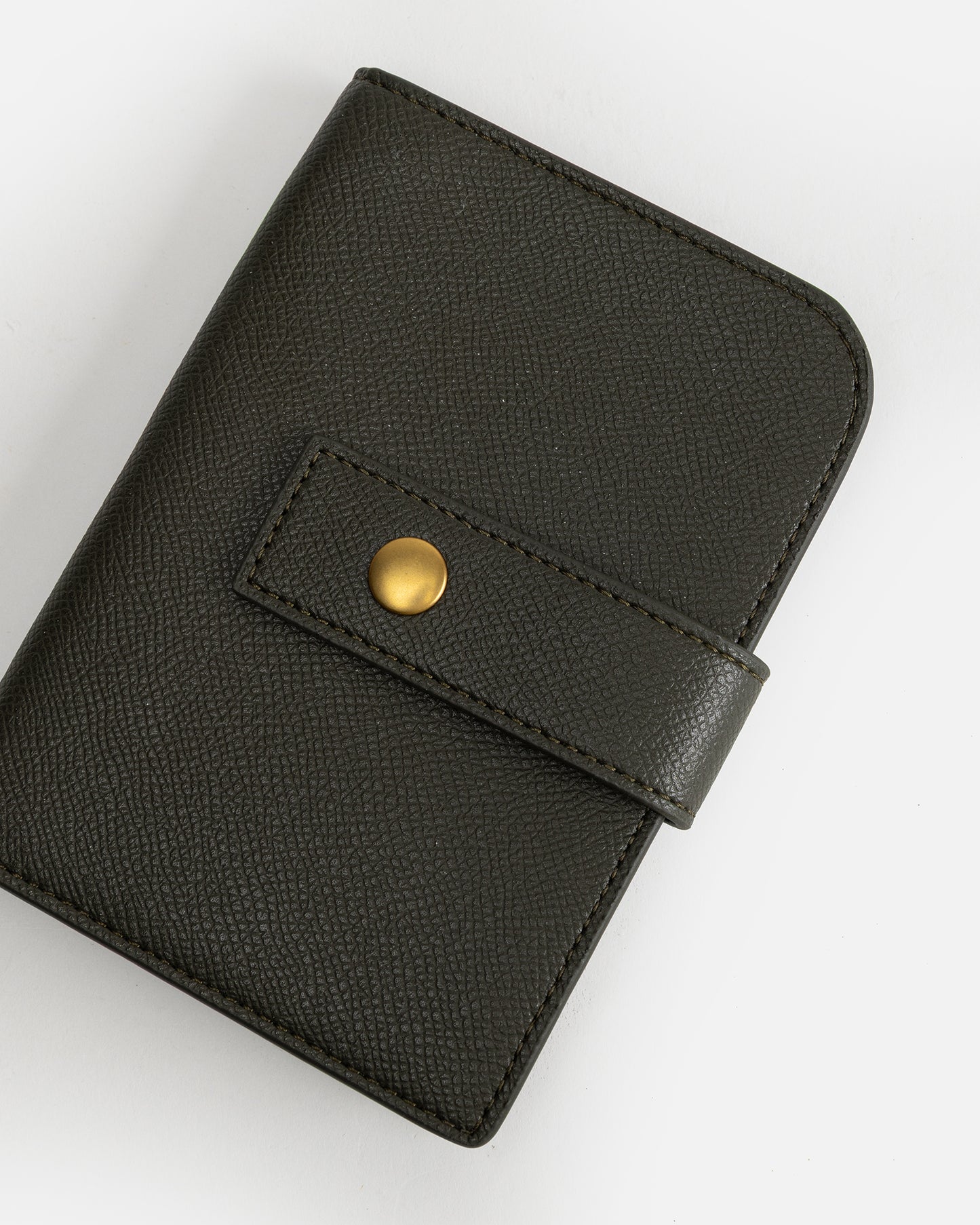 Ava Passport Cover Olive