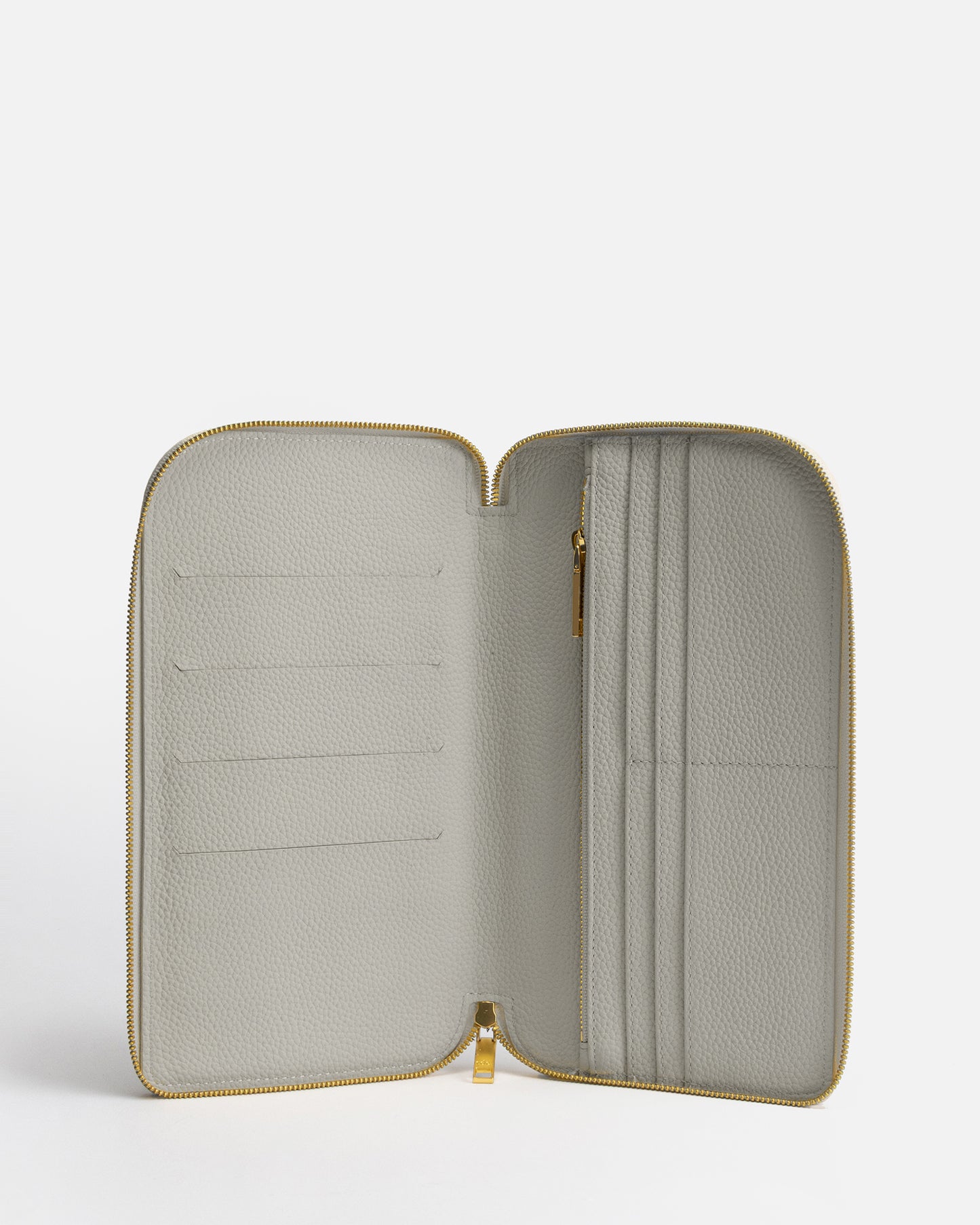 Olivia Family Travel Wallet Whisper Grey