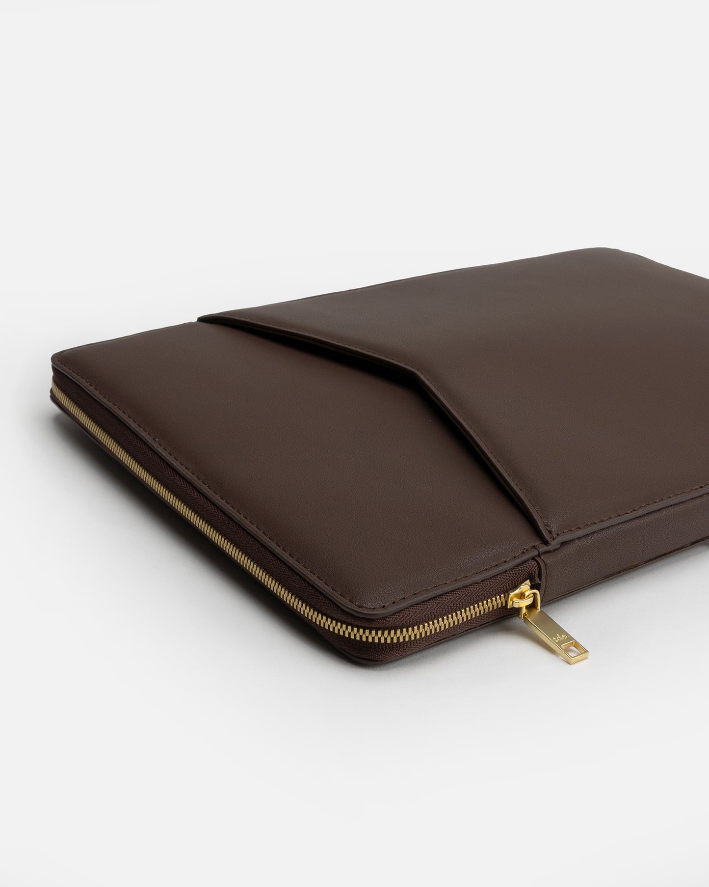Zaphia 14" Laptop Case Brown
