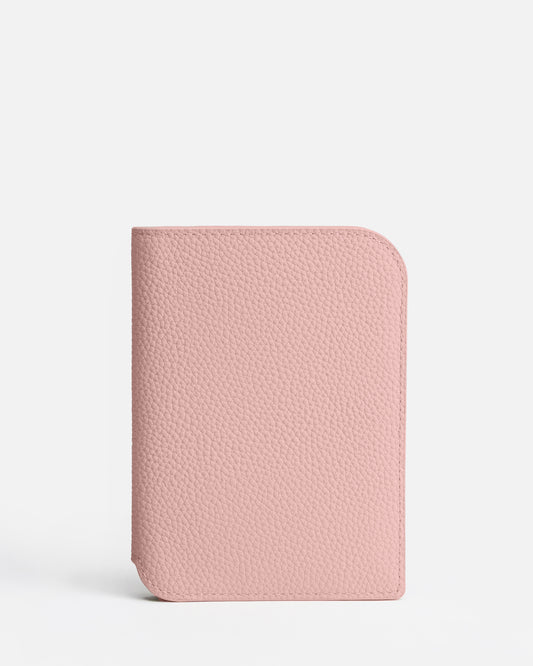 Olivia Passport Holder Soft Pink