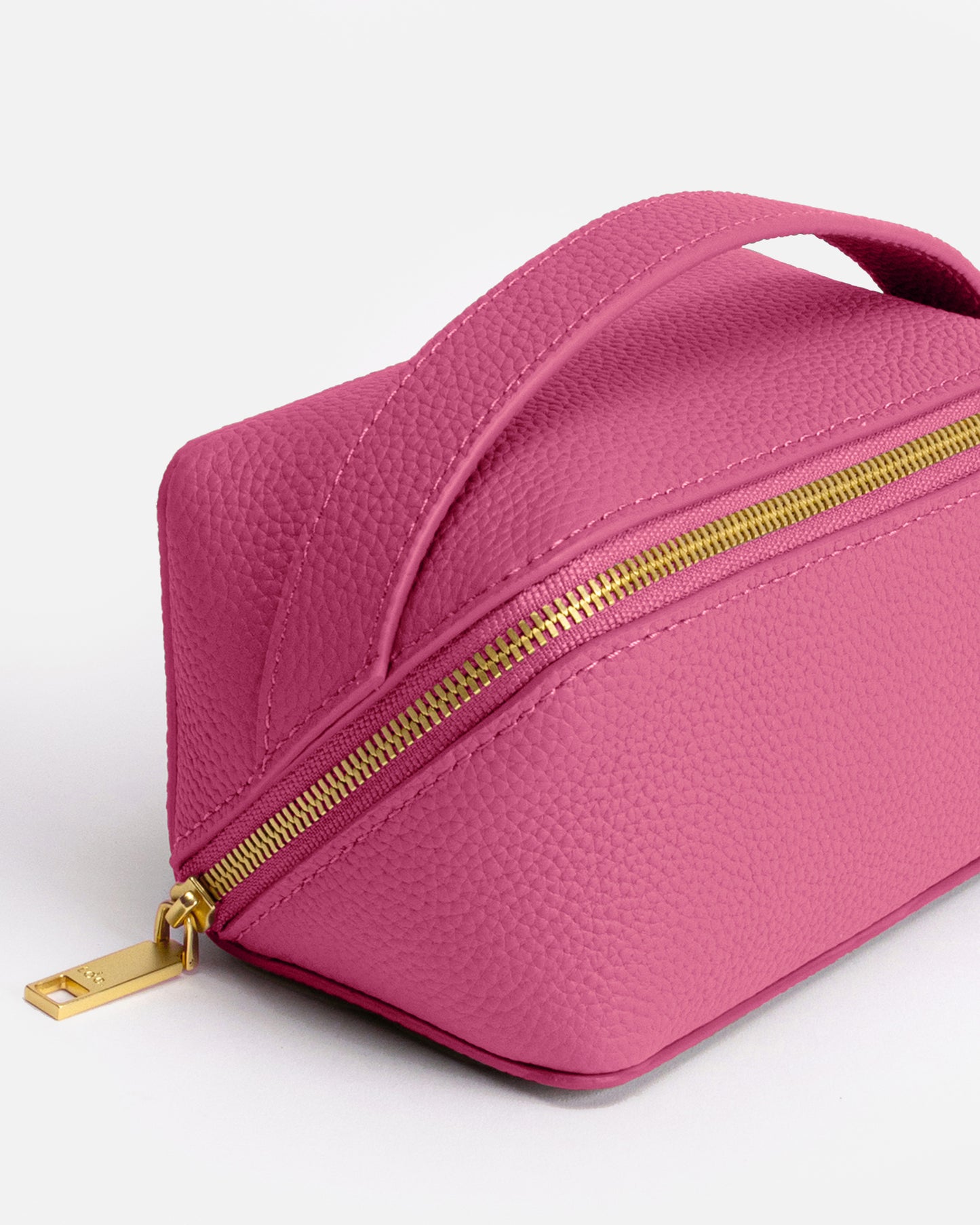 Olivia Medium Travel Case Fuchsia