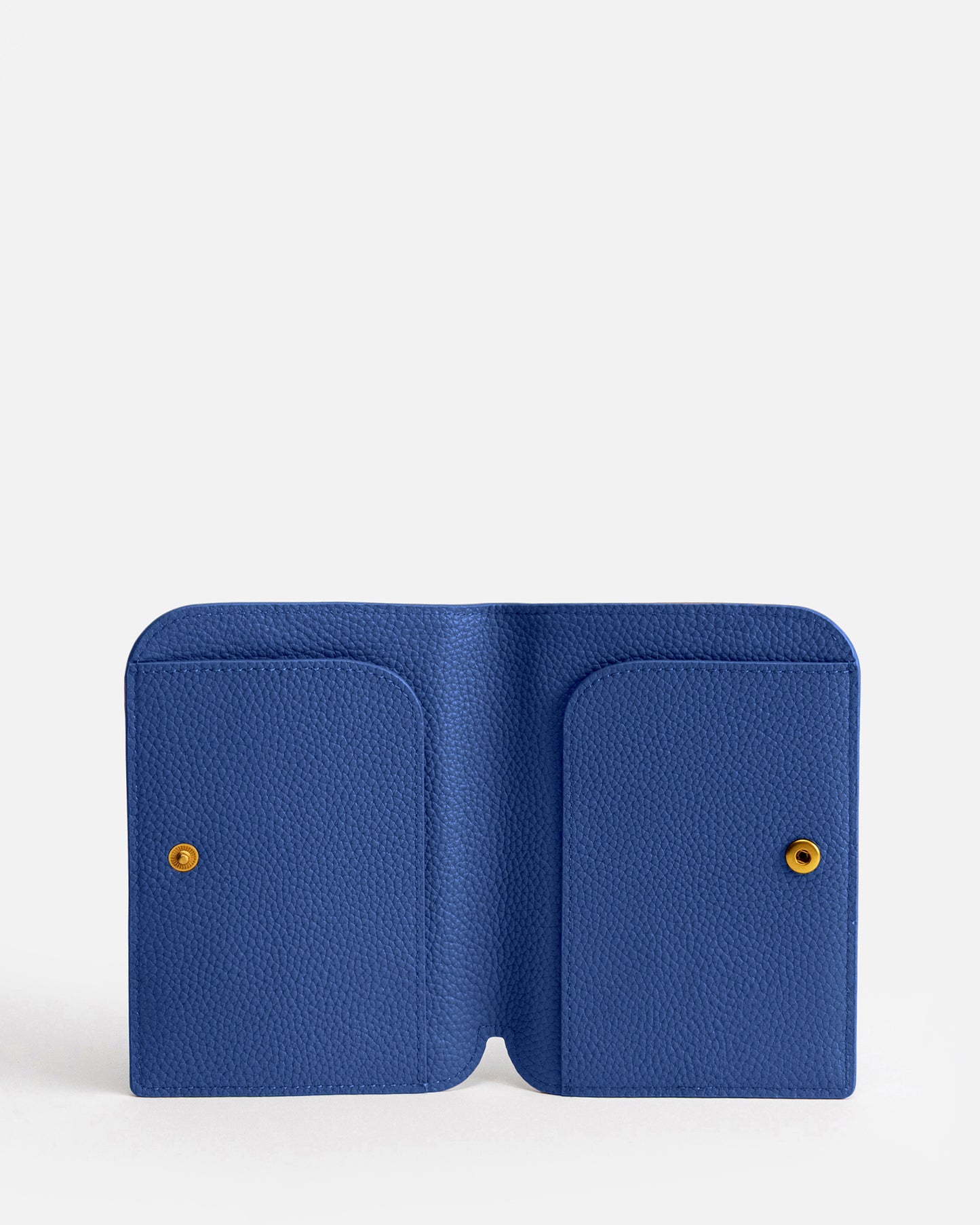 Olivia Passport Holder Ocean Blue