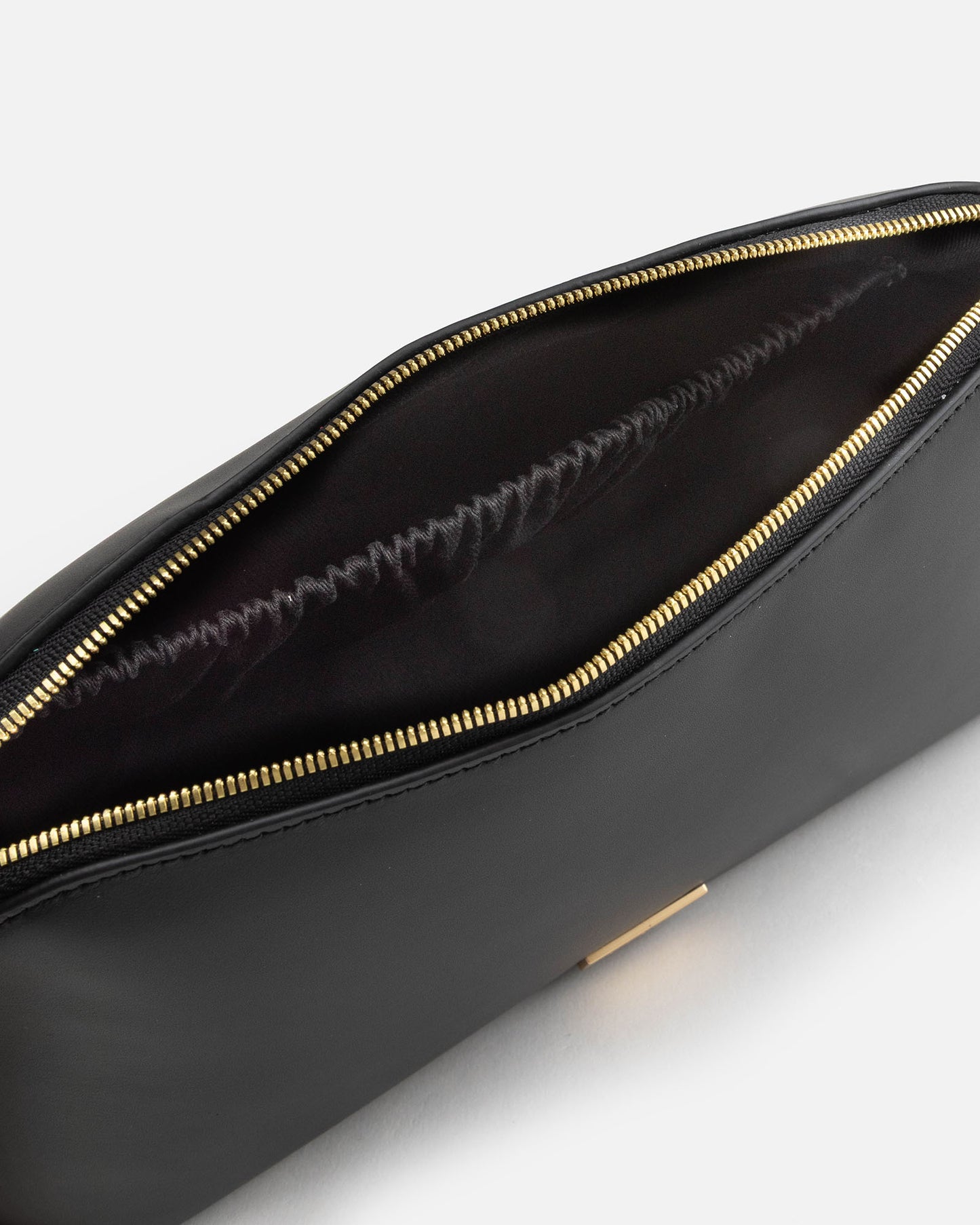 Zara Large Beauty Case Black