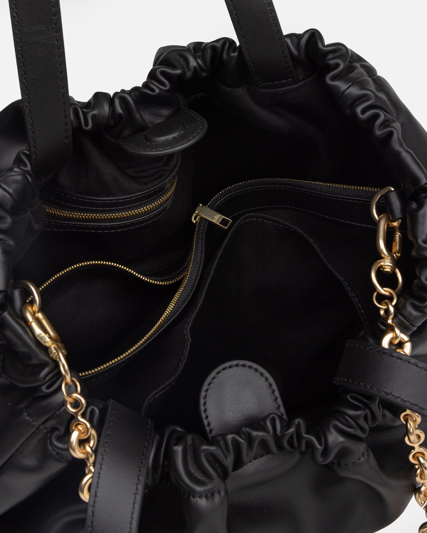 Remy Tote Black