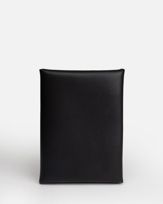 Remy Passport Sleeve Black