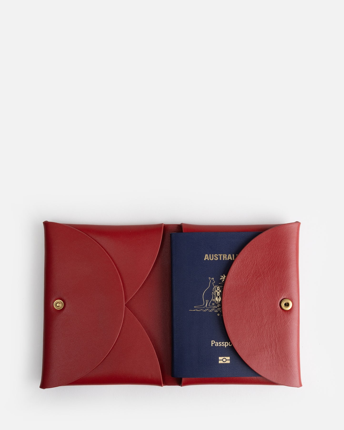 Remy Passport Sleeve Red