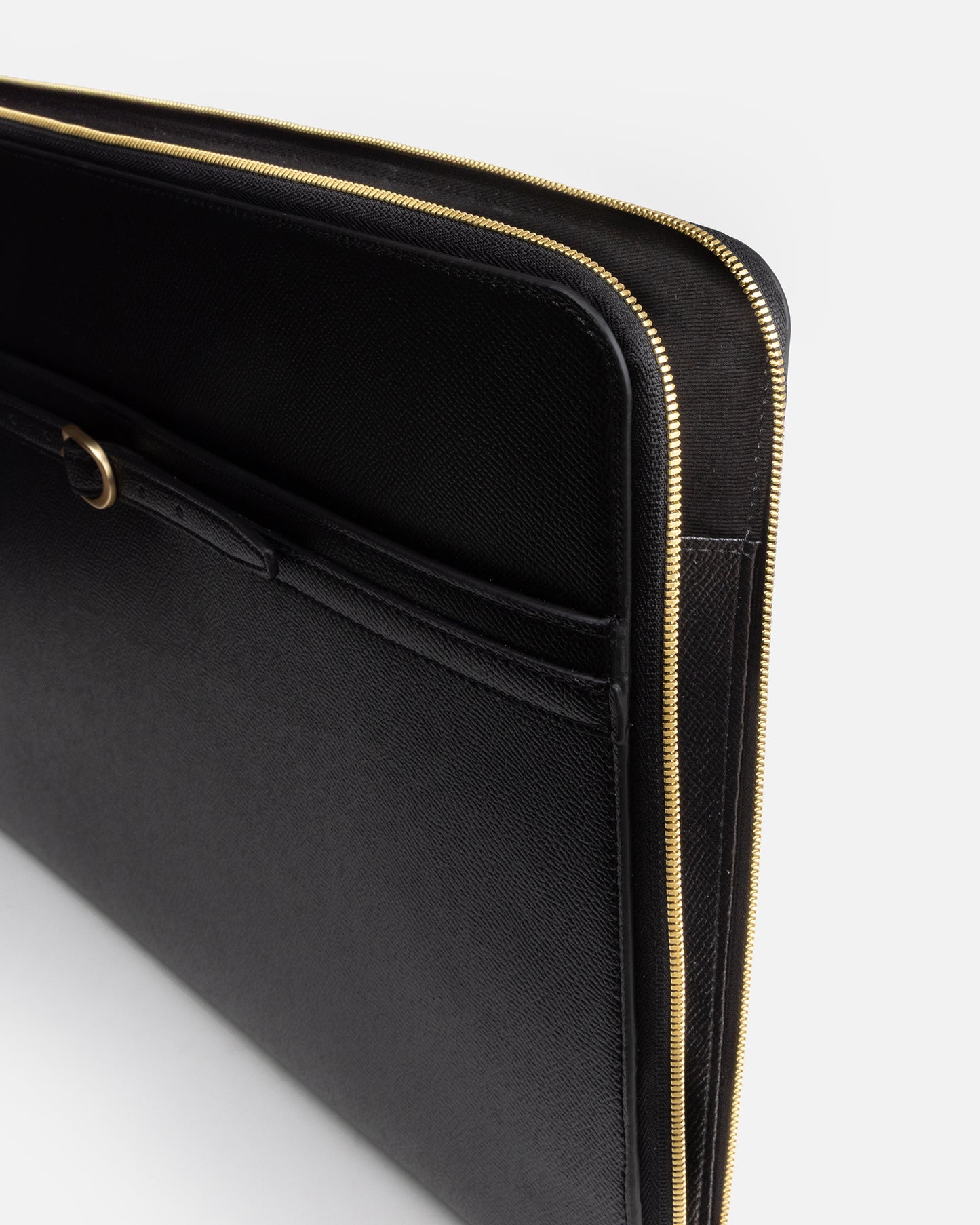 Aria 15" Laptop Cover Black