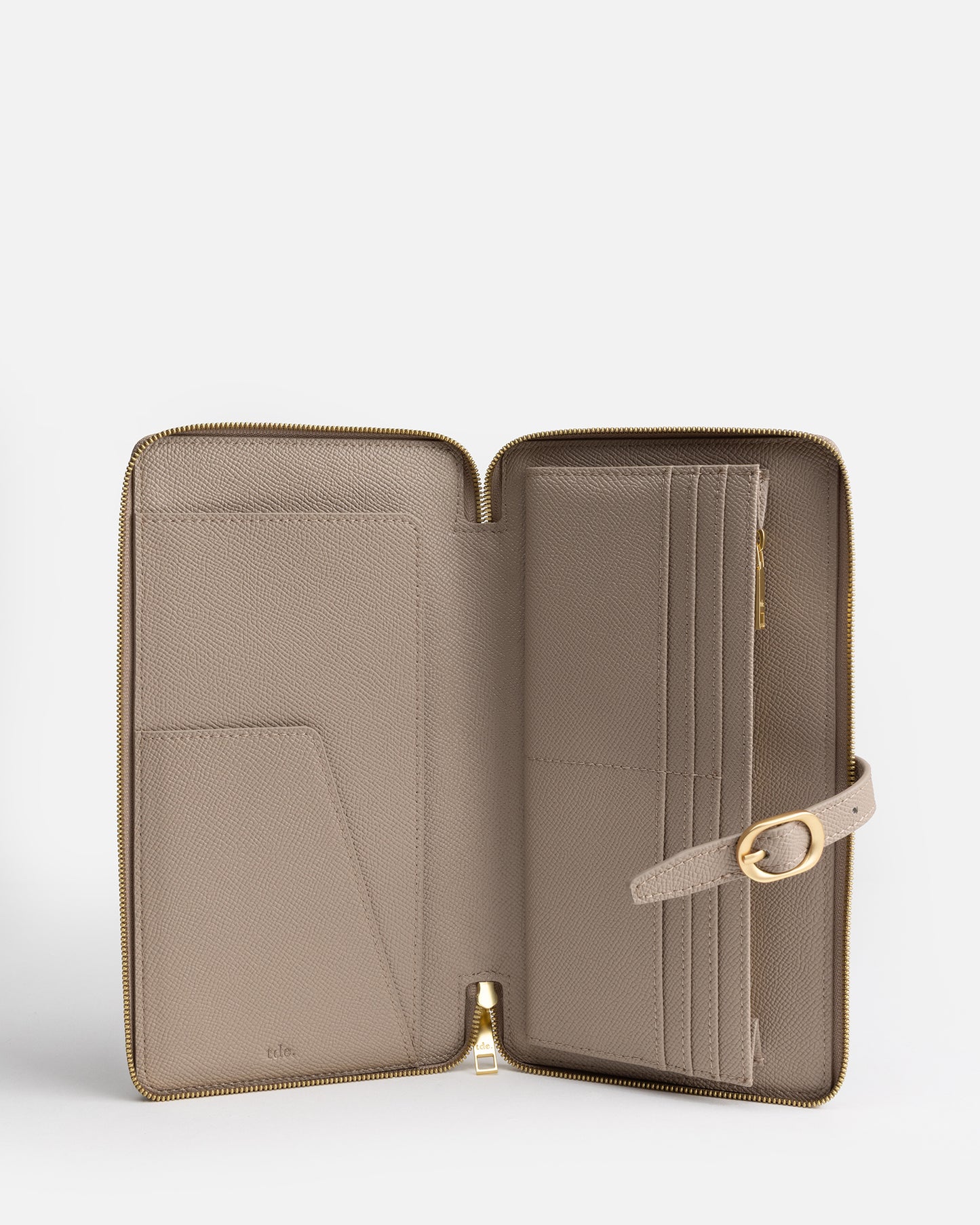 Aria Zip Travel Wallet Sepia