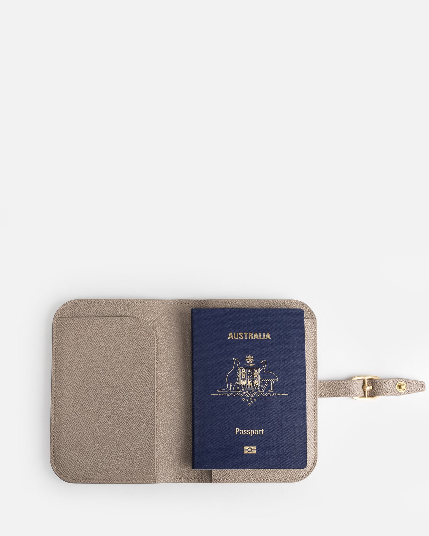 Aria Passport Cover Sepia