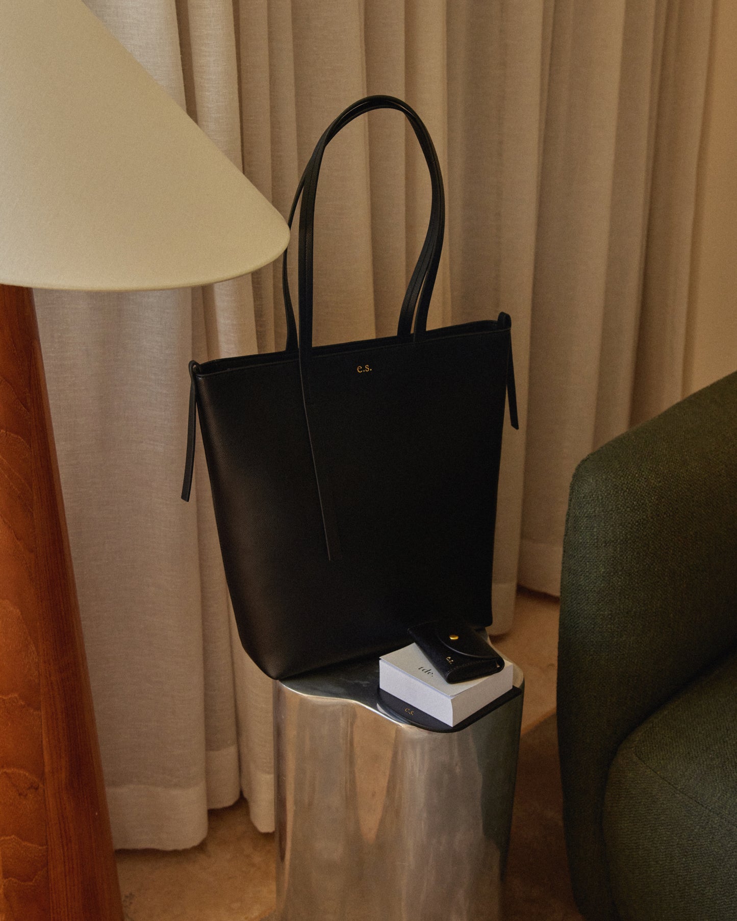 Essentials North South Tote Bag Black