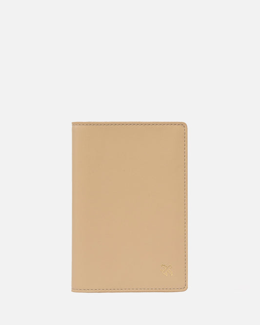 Era Passport Holder Latte