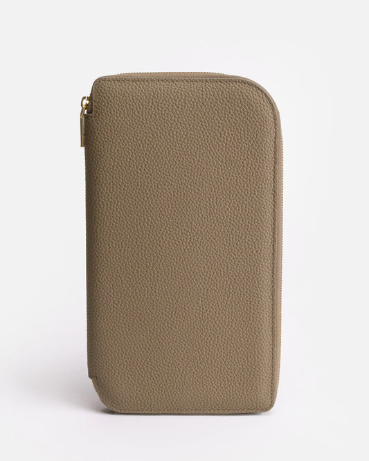 Olivia Family Travel Wallet Sepia